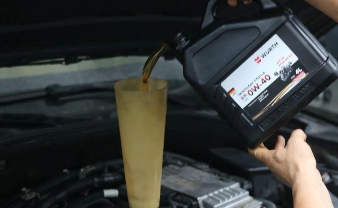 老款宝马730改新款全过程,12年40万公里宝马730翻新