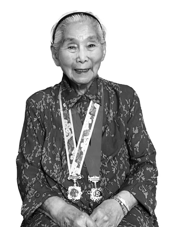 送别母亲张朴的话