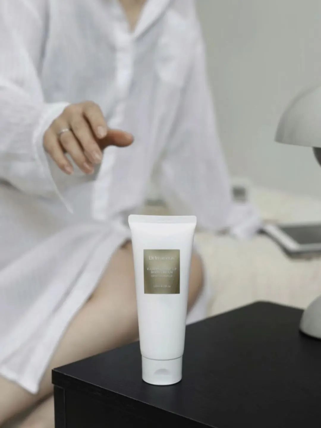 6个简单又有效的美白方法,军训必备美白神器让你白成一道光