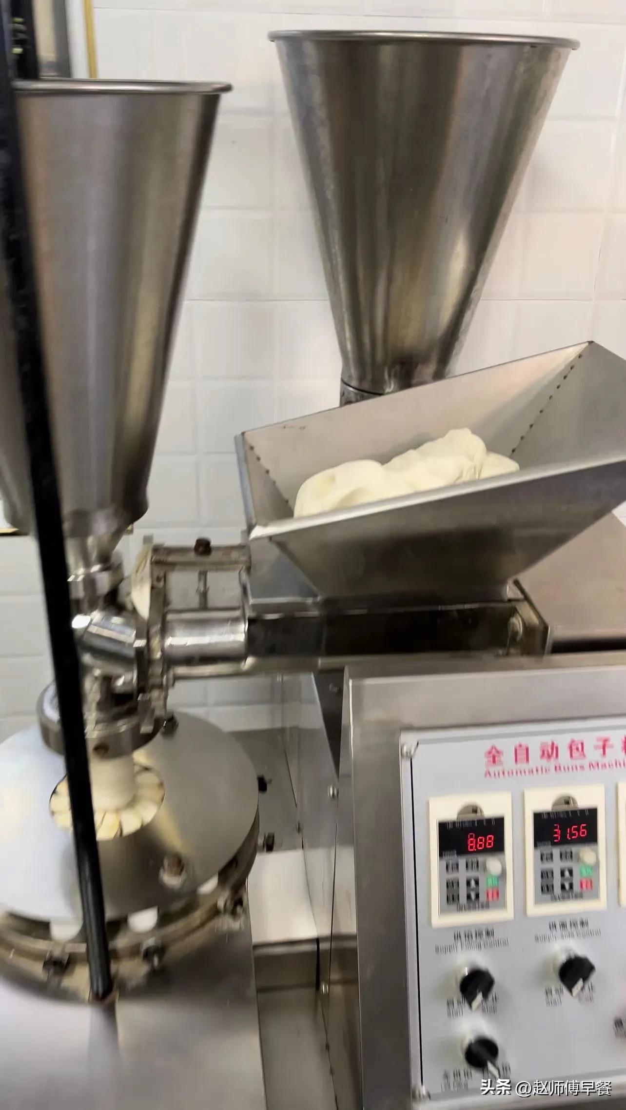 挤压式包子机的注意事项,挤压式包子机的优缺点