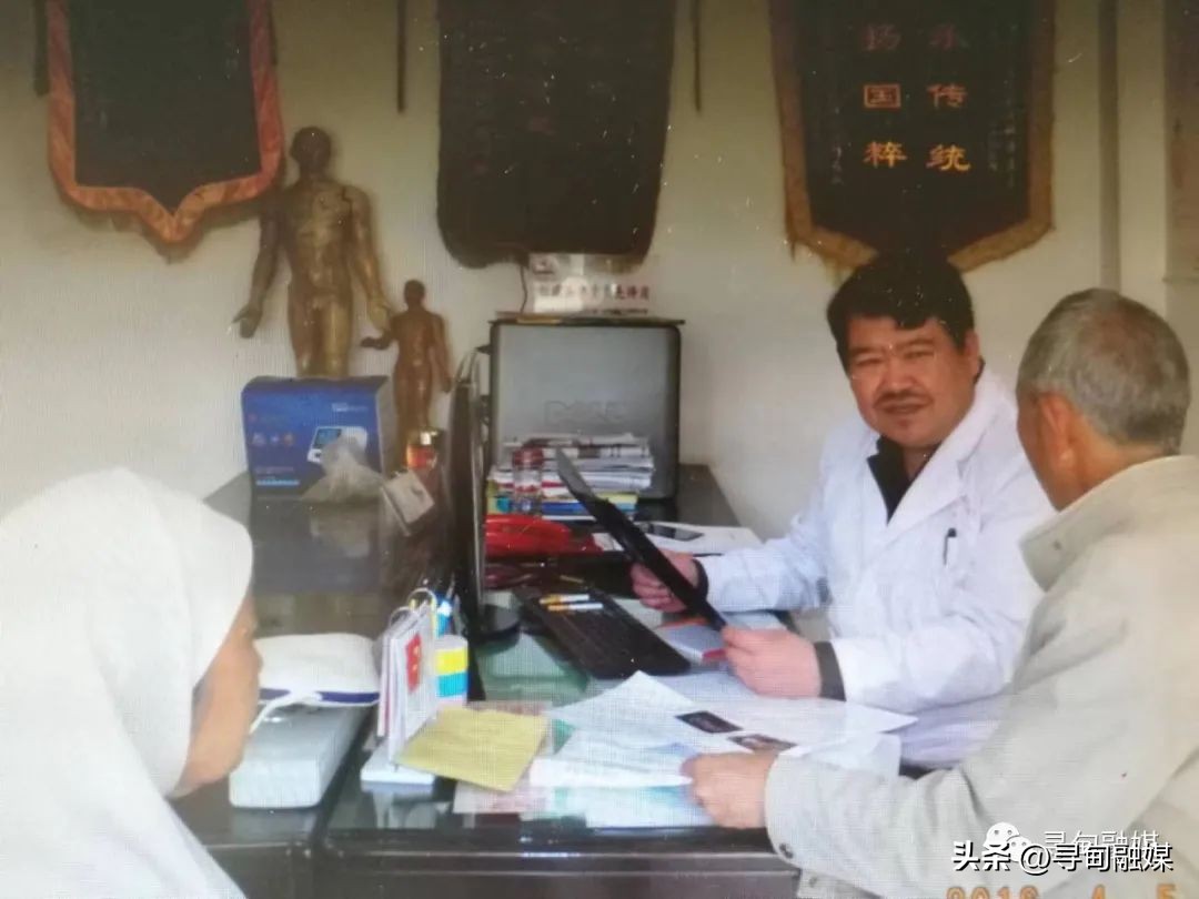 献礼二十大∣了不起的寻甸人∣执小小银针创医疗奇迹——唐疆