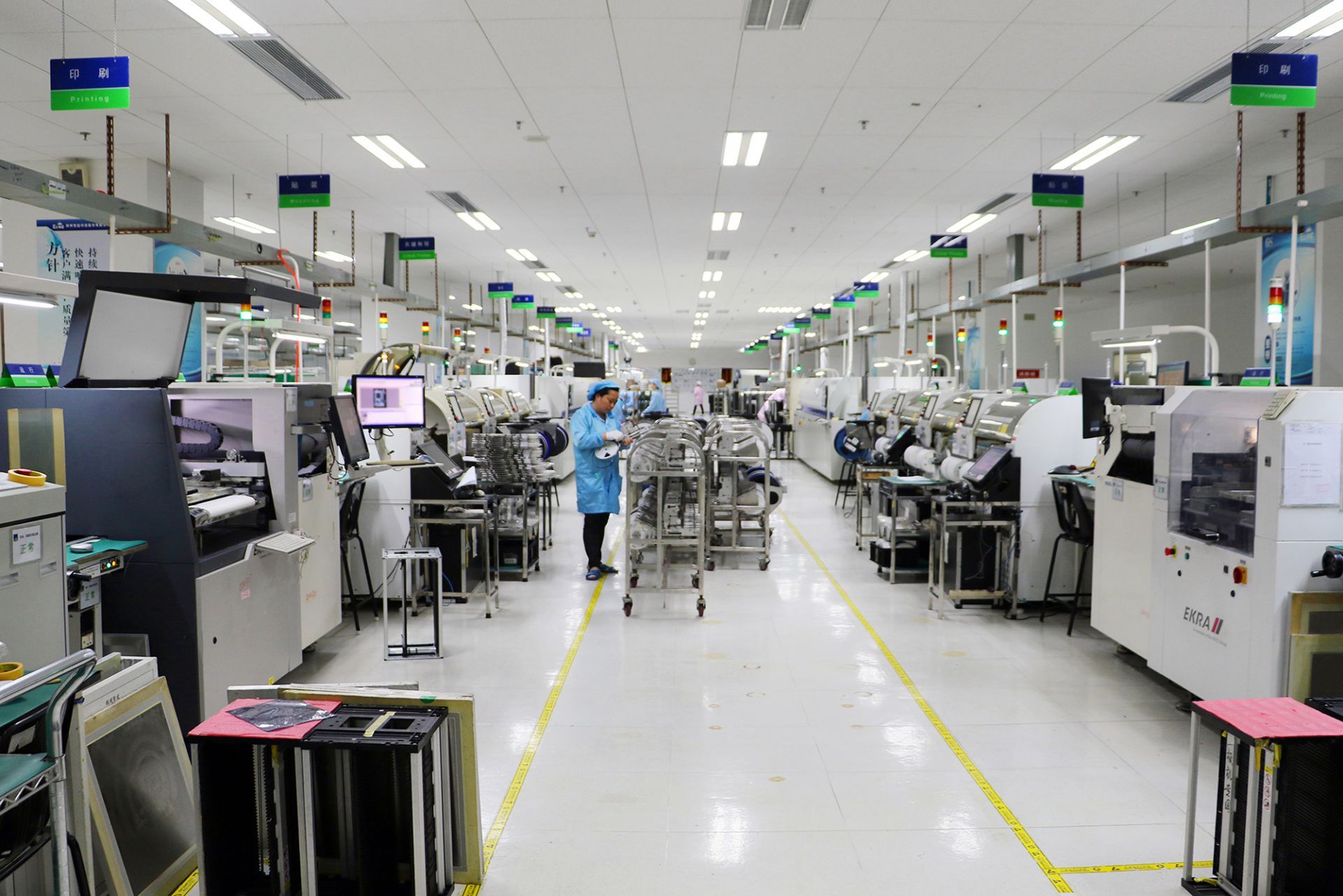 稳中求进向未来·深圳媒体“高质量发展调研行”｜研祥：扎根深圳29年成为特种计算机全国第一