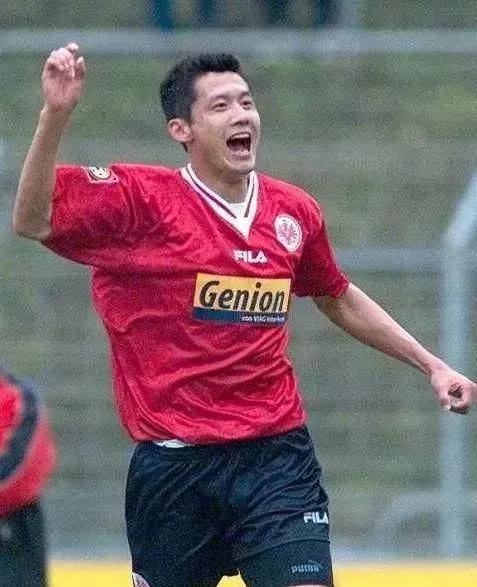 中国曾经在五大联赛踢球,中国曾经效力五大联赛的球员