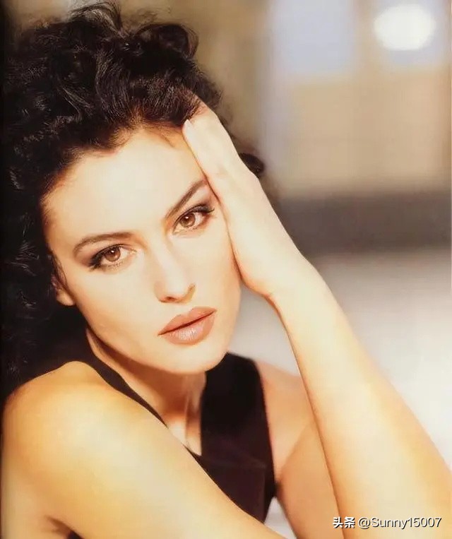 那些年让人怦然心动的美人,那些年曾让我们一见倾心的女神