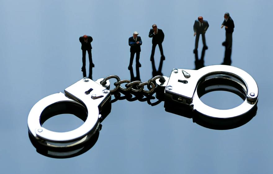 虚拟货币交易法律法规知识,虚拟货币交易所otc商家合法么