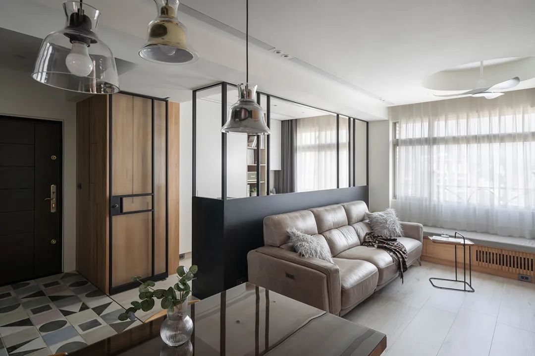 老房子全屋翻新简约风格,76平轻奢旧房翻新