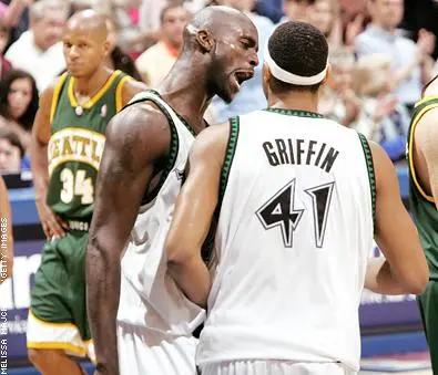 姚明格里芬对决,姚明队友名单