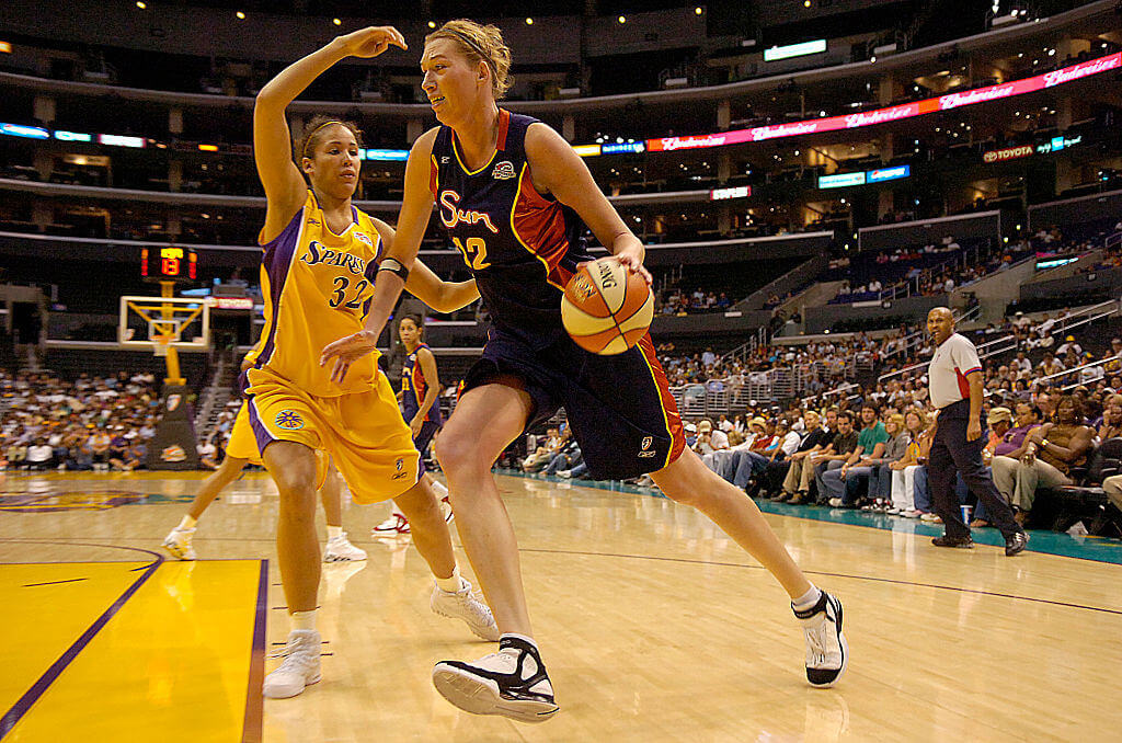 身高惊讶众人,令人惊讶的身高男娱乐圈