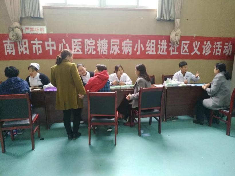 不忘初心牢记使命感恩奋进再出发,不忘初心牢记使命继续前进