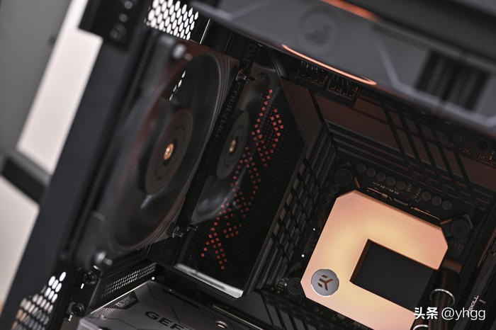 低调实用中塔——ROGZ690HERO+影驰4070Ti+银欣FARAB2装机展示