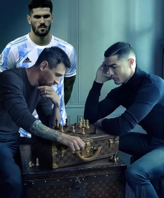 c罗梅西皇马世纪大战,足球单赛季梅西c罗内马尔同框