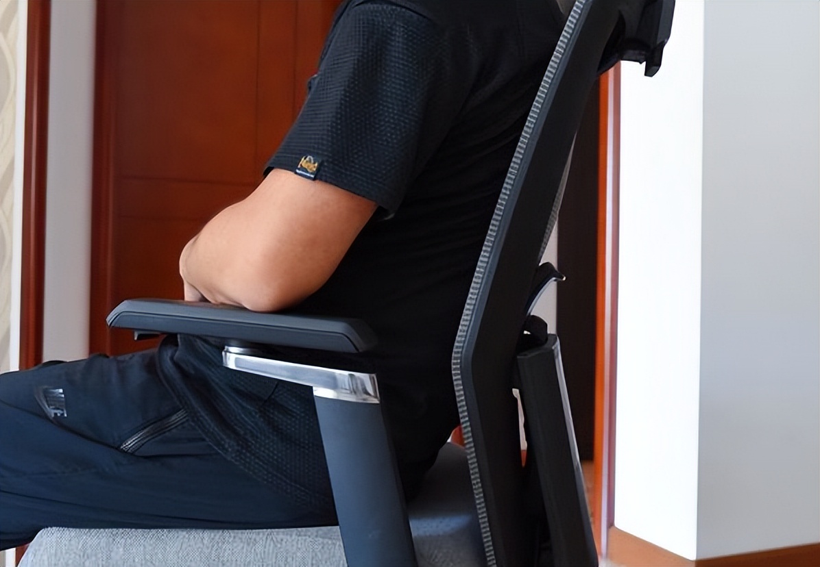 为什么肛裂的人越来越多？女性要多于男性？或与4种生活习惯有关