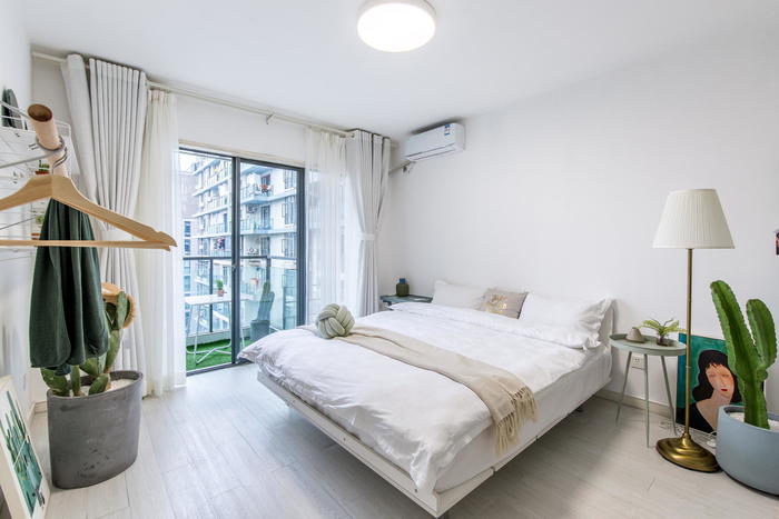 成都到青岛自驾游住宿攻略,成都旅游住宿攻略及费用