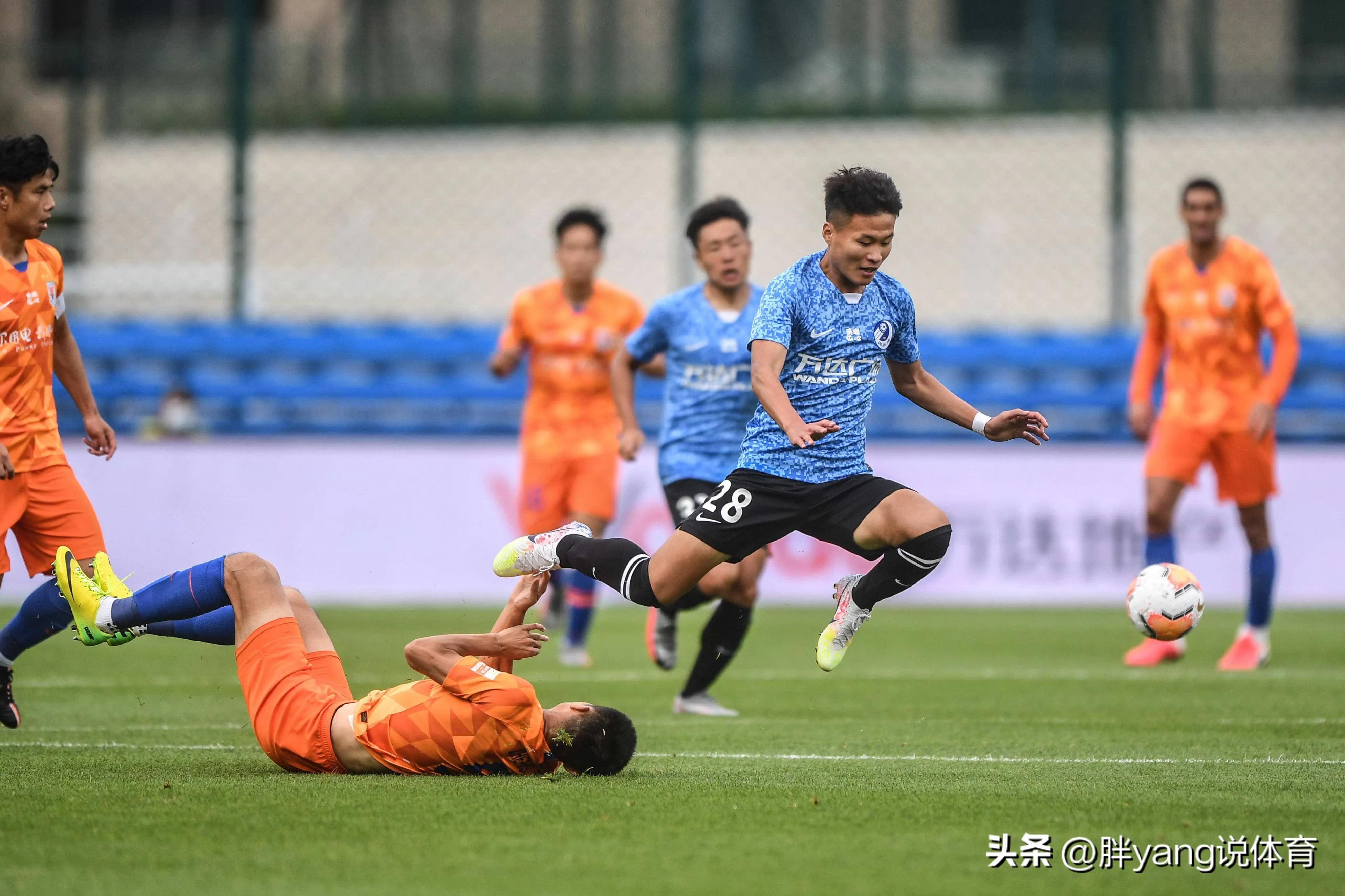 可悲！中国足球至今没有人能够接班武磊！可是武磊已经31岁了！