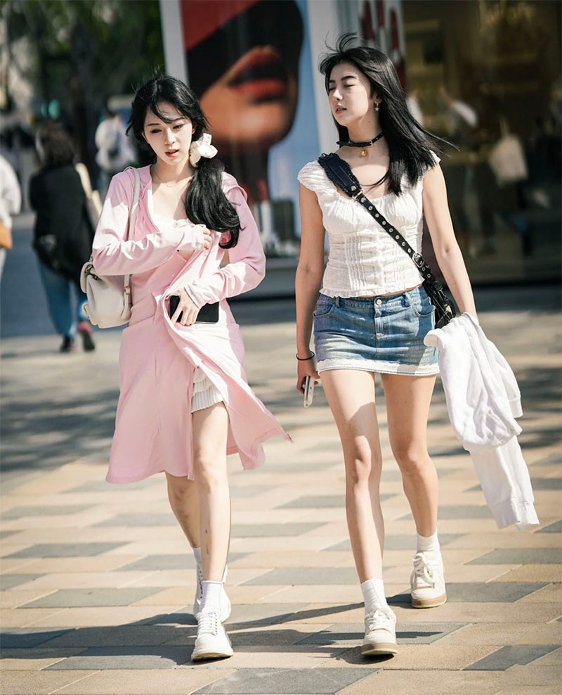 去北京旅游女生穿什么衣服好看,去北京穿新中式鞋子