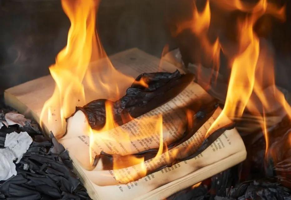 二十多年的爱情长跑能修成正果吗?《蓝袍先生》的真爱太戳心