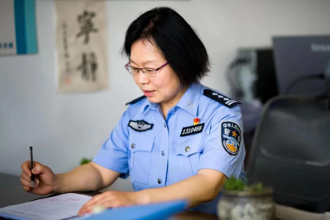 冀东分局第三监狱即将退休的四朵“姐妹花”