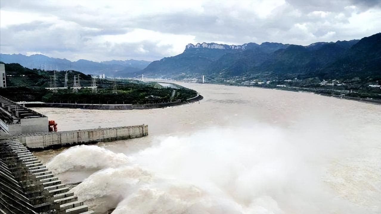 中国最“壕”七大基建工程，堪称是吞金巨兽，每一项都是世界之最