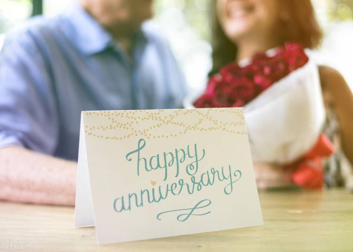 结婚纪念日怎么过比较浪漫,夫妻结婚纪念日怎么过