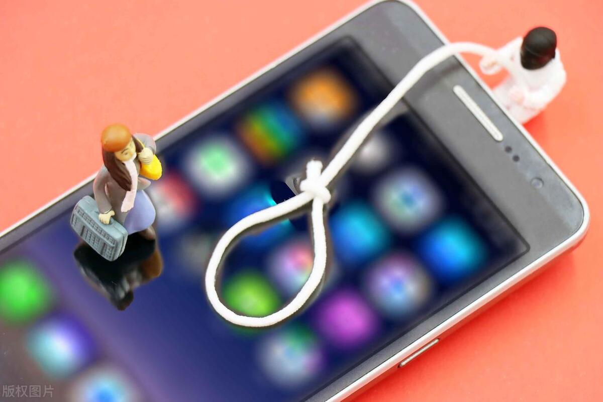 防不胜防的网络诈骗如何才能避免,警惕网络诈骗的迅猛崛起