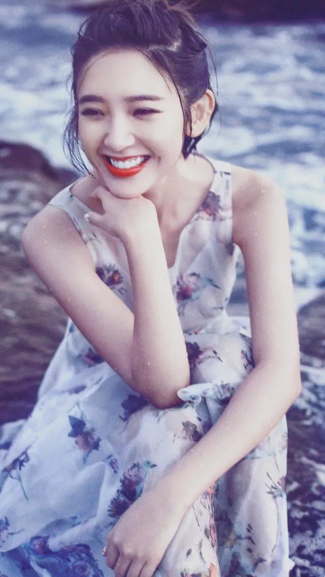 唐艺昕年轻时颜值,唐艺昕惊艳写真大图