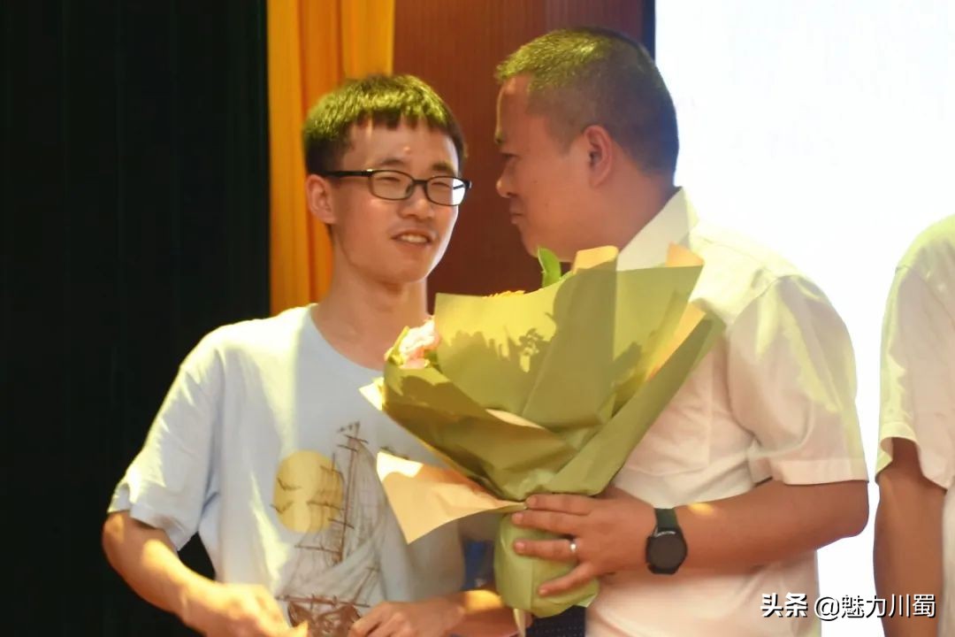 三台实验中学开学典礼,三台实验中学2021