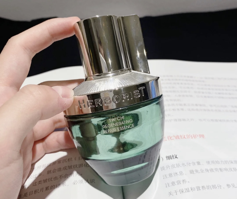 40岁最好用的抗皱精华,40岁抗皱紧致精华国货平价