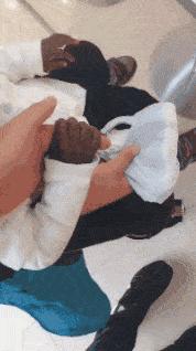 论一个人情商,论一个人能有多悲伤