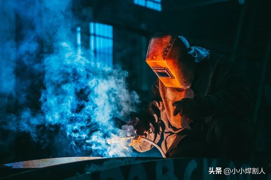 电焊工哪种工资高,电焊工最高工资多少