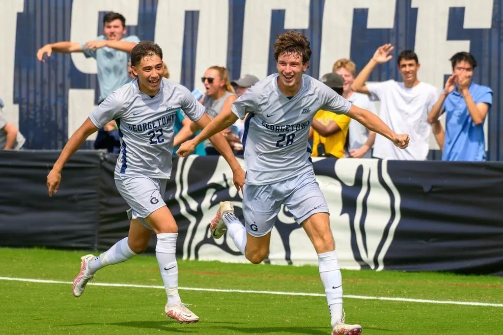 美国足球ncaa,美国ncaa足球联赛