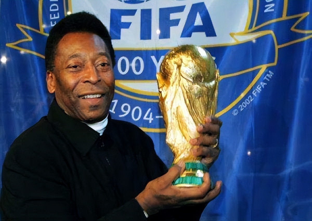 南美三杰马拉多纳,三球王故事