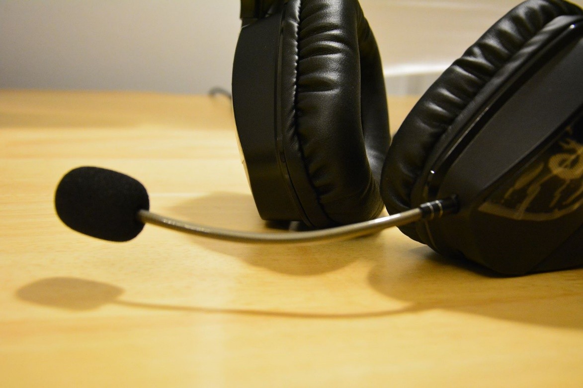 a700x达尔优耳机连蓝牙,达尔优耳机A710釉下青测评