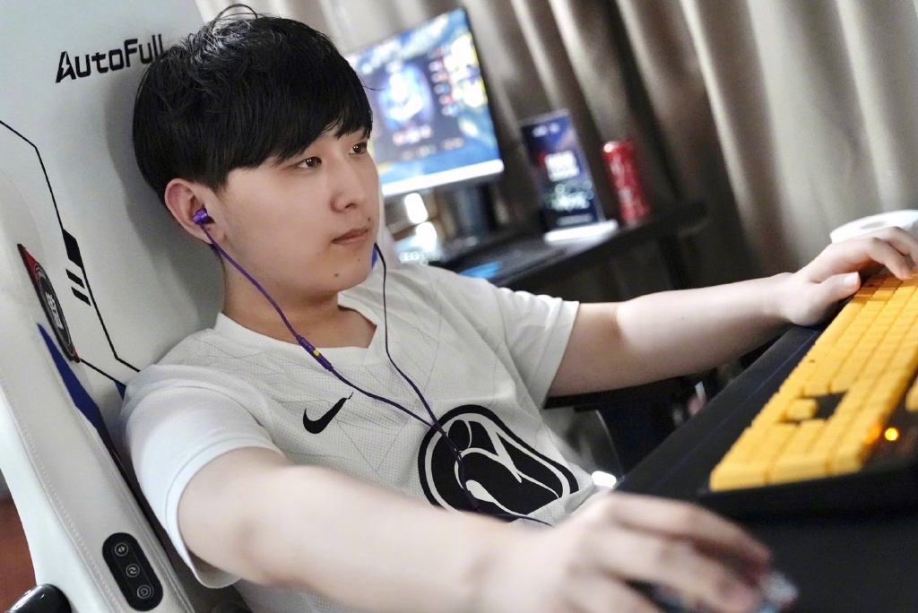 各大队伍赞助商,edg最大赞助商叫什么