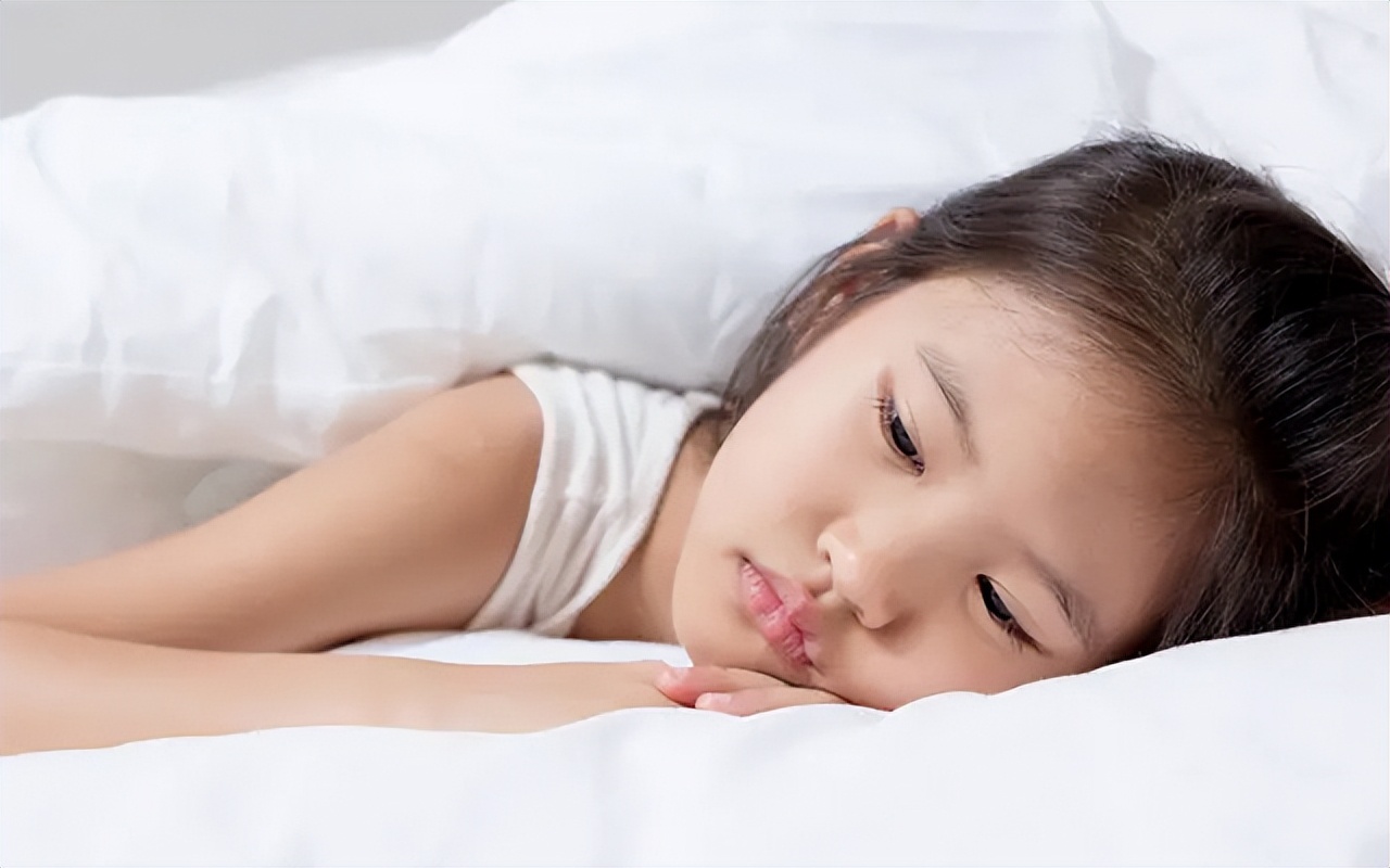 过敏性紫癜只要忌口+禁动就能好吗？