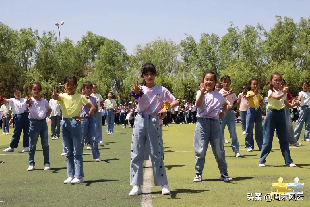 鄂尔多斯足球比赛视频小学,学校开展足球联赛简讯
