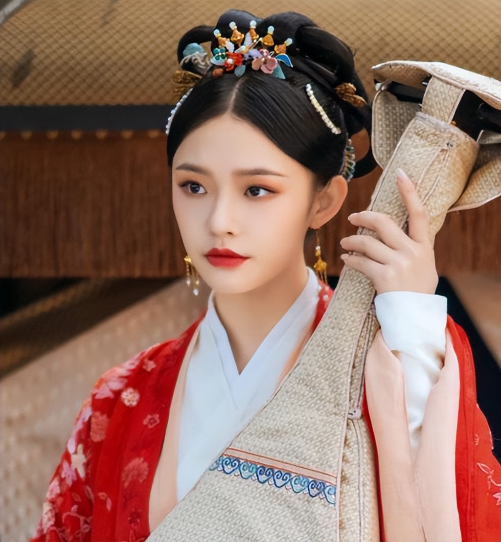 林允为什么退圈,林允当年脱颖而出的瞬间