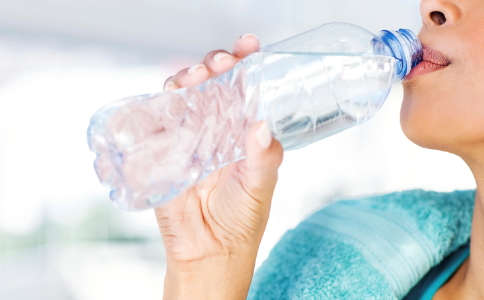 肾虚会导致眼睛水肿吗,眼睛水肿跟肾虚有关系吗