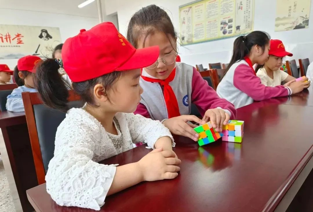 小学幼小衔接活动简报,幼小携手开展幼小衔接活动报道