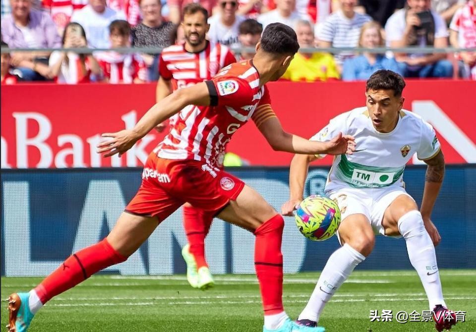 西甲积分榜皇马大胜落后巴萨12分,西甲最新积分榜巴萨贝蒂斯