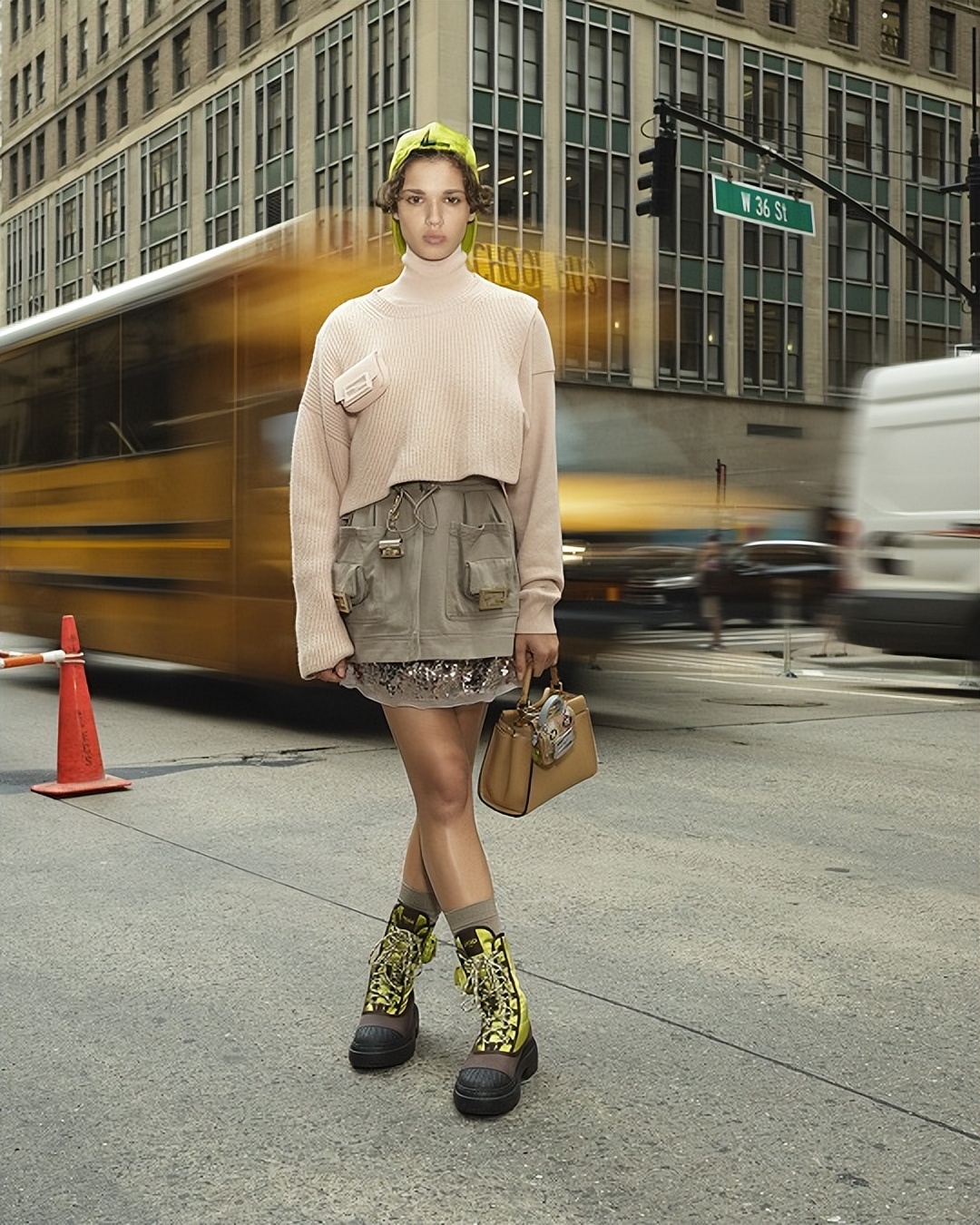 fendi购物袋包2021,fendi限定包