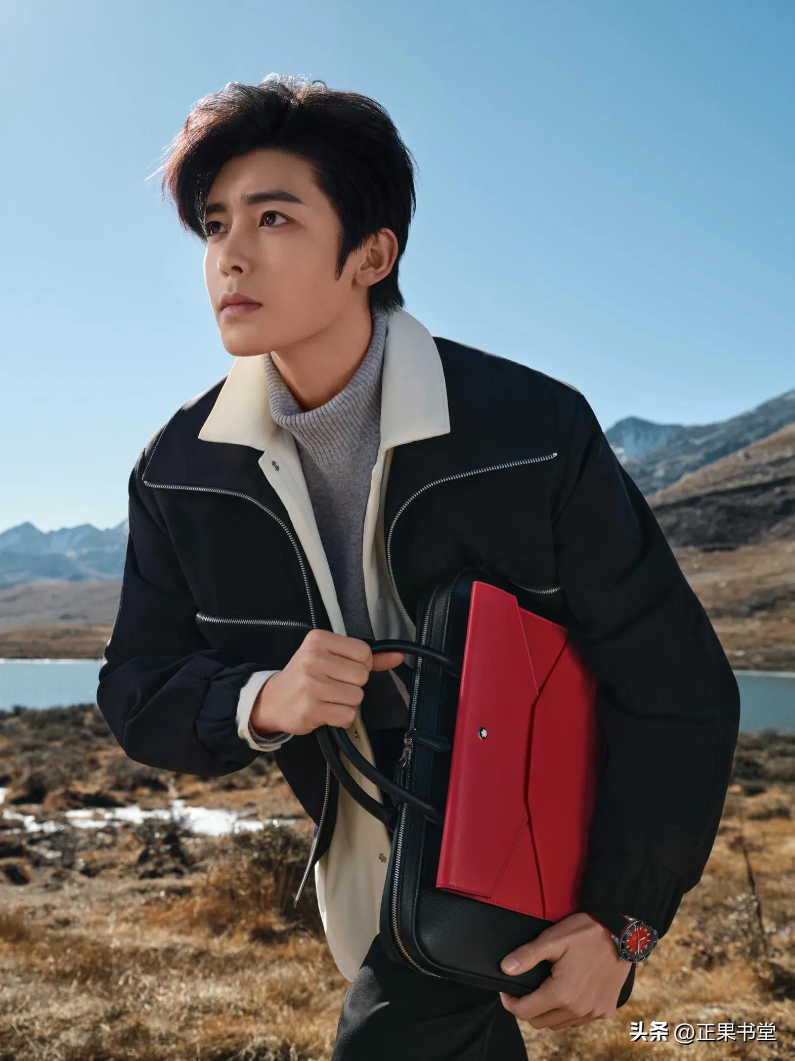 瑞霞焕彩卯兔逐春万宝龙品牌挚友侯明昊演绎中国新年特别款系列