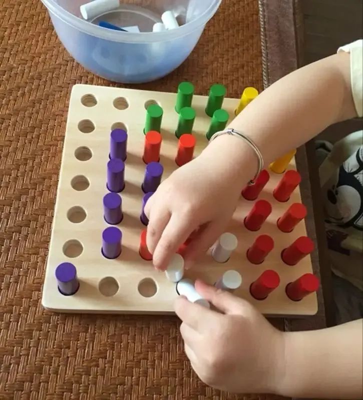 自闭症儿童眼神交流训练小游戏,教自闭症孩子认识身体部位游戏