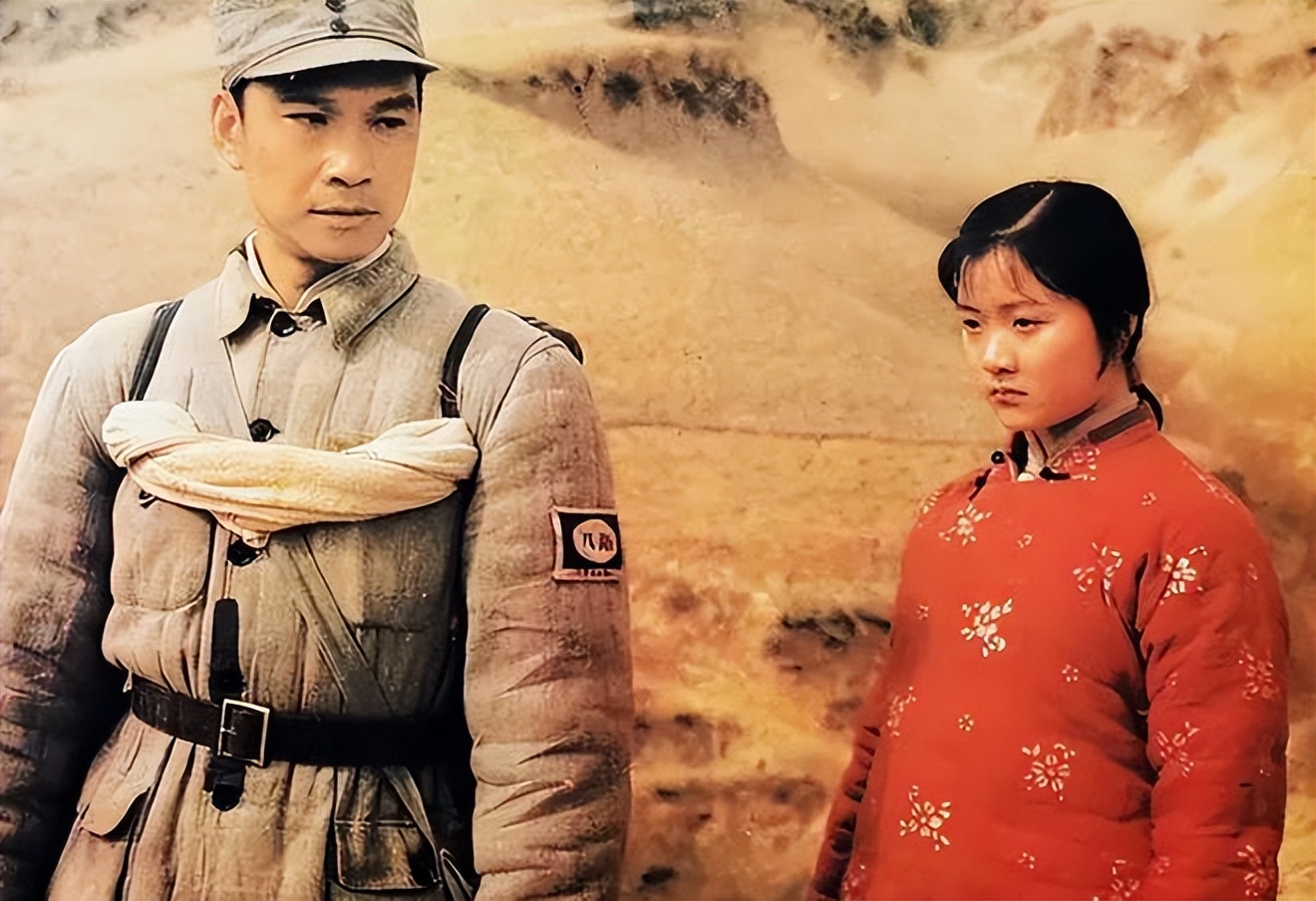 12年后再看王学圻：当年他和相伴40年的发妻离婚，不是因为范冰冰