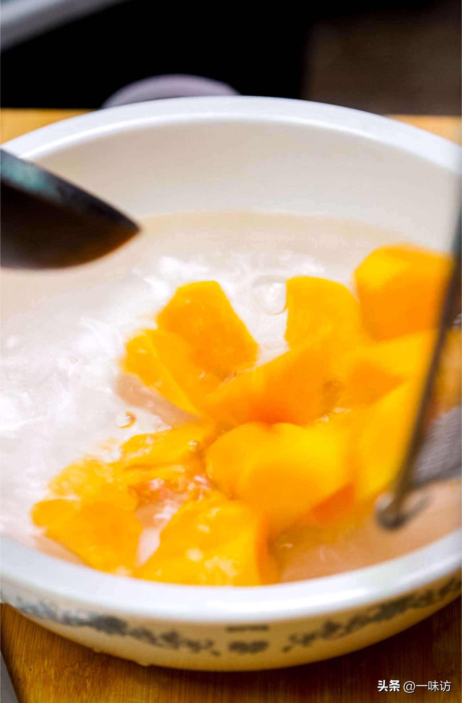 翻沙红薯简单做法,翻沙红薯做法步骤