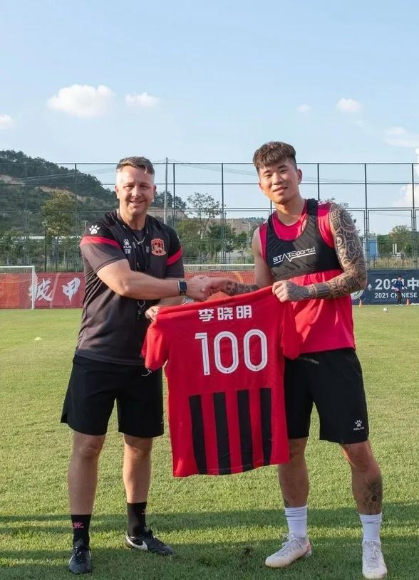 申花精英队遗珠之昔日中超联赛最佳新人，如今泯然众人的李晓明