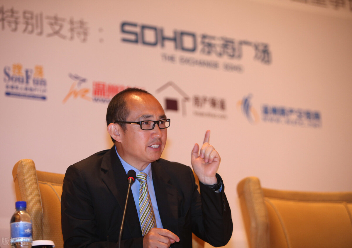 “跑路未成”潘石屹又摊上事了，SOHO中国被罚8664万