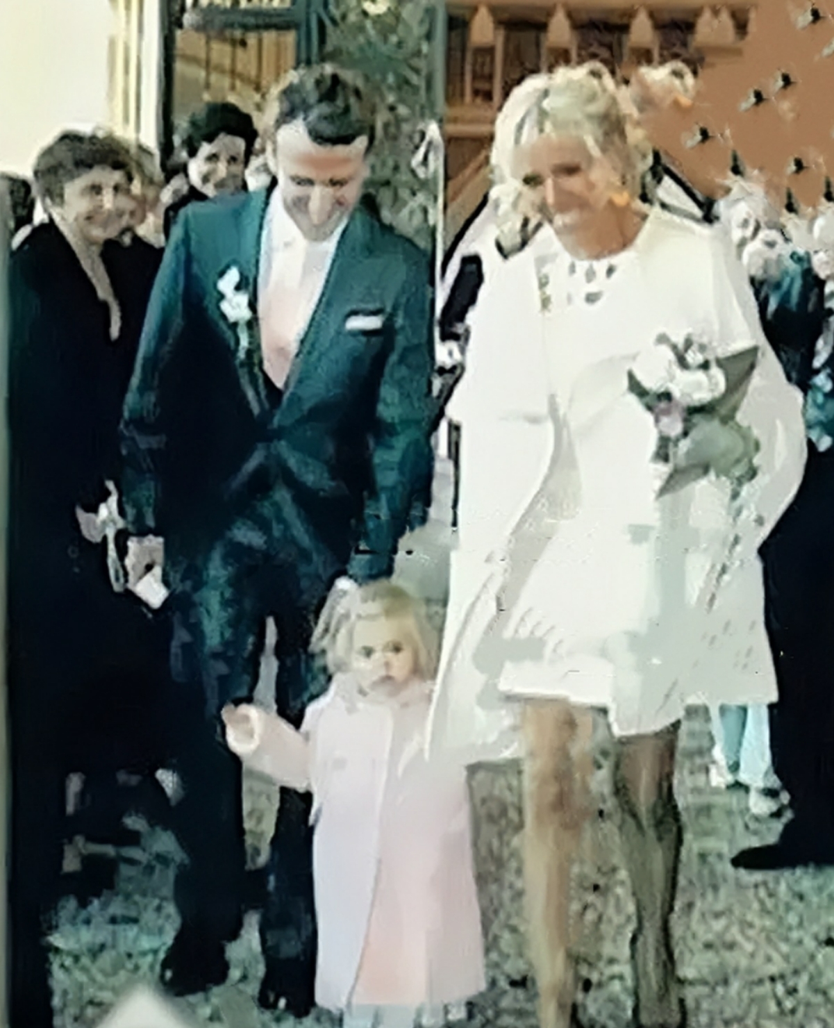 马克龙41岁照片,42岁马克龙和布丽吉特