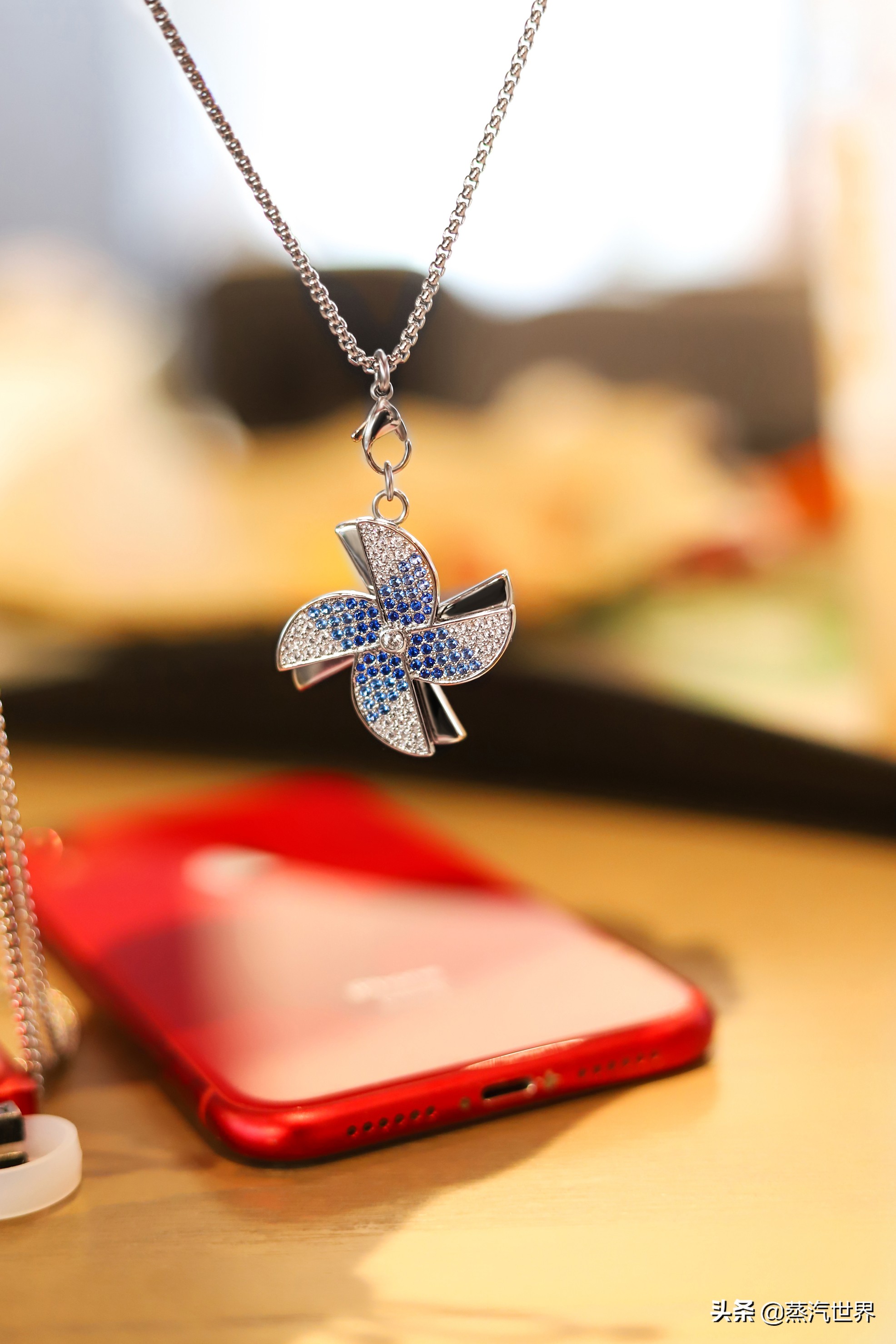 鏂藉崕娲涗笘濂囧嚭杩囩殑闆姳椤归摼,鏂藉崕娲涗笘濂囪秴鐏殑鏈堜寒椤归摼