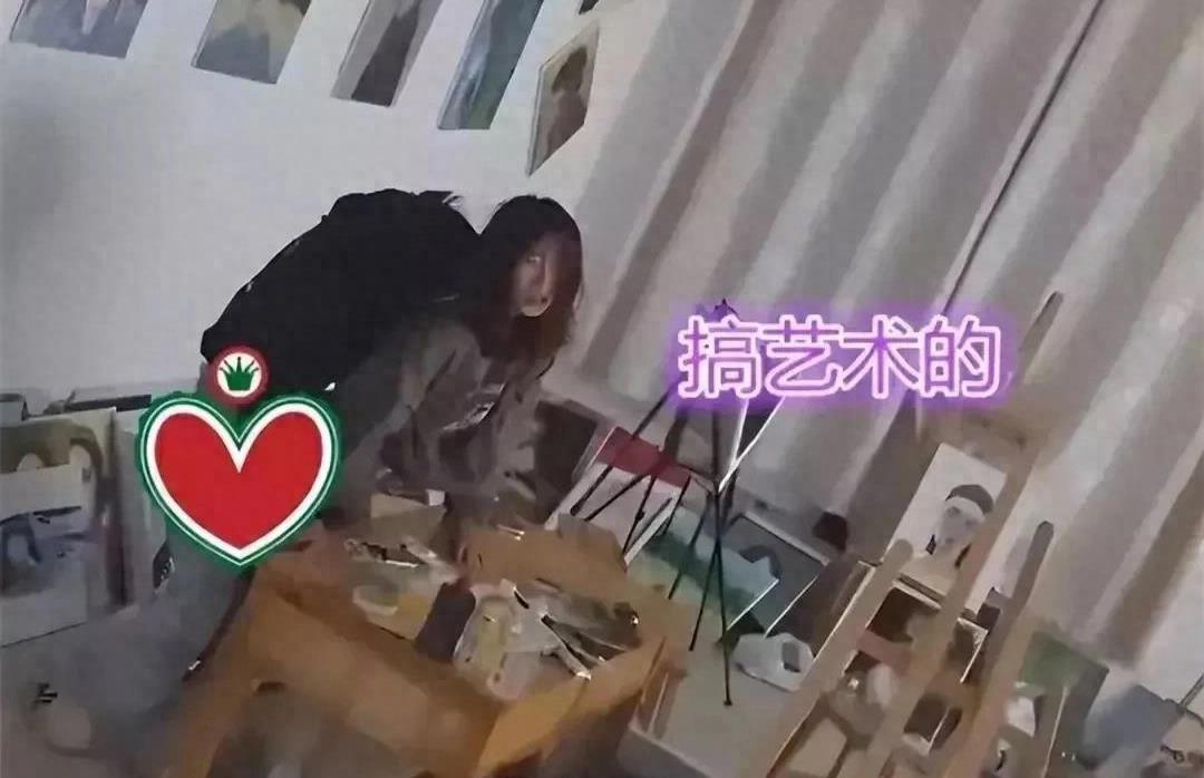 绘画震惊全校古风小学生,离谱绘画震惊全班