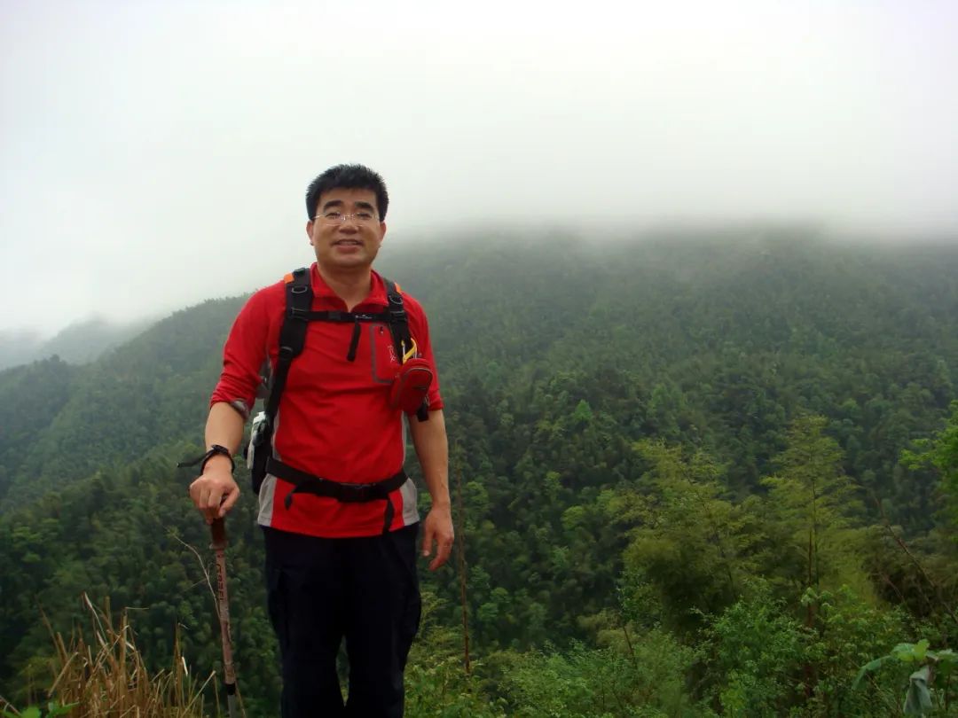 《南方诗词评论》第35期:以古风诗化深圳本土人文历史的奠基之作